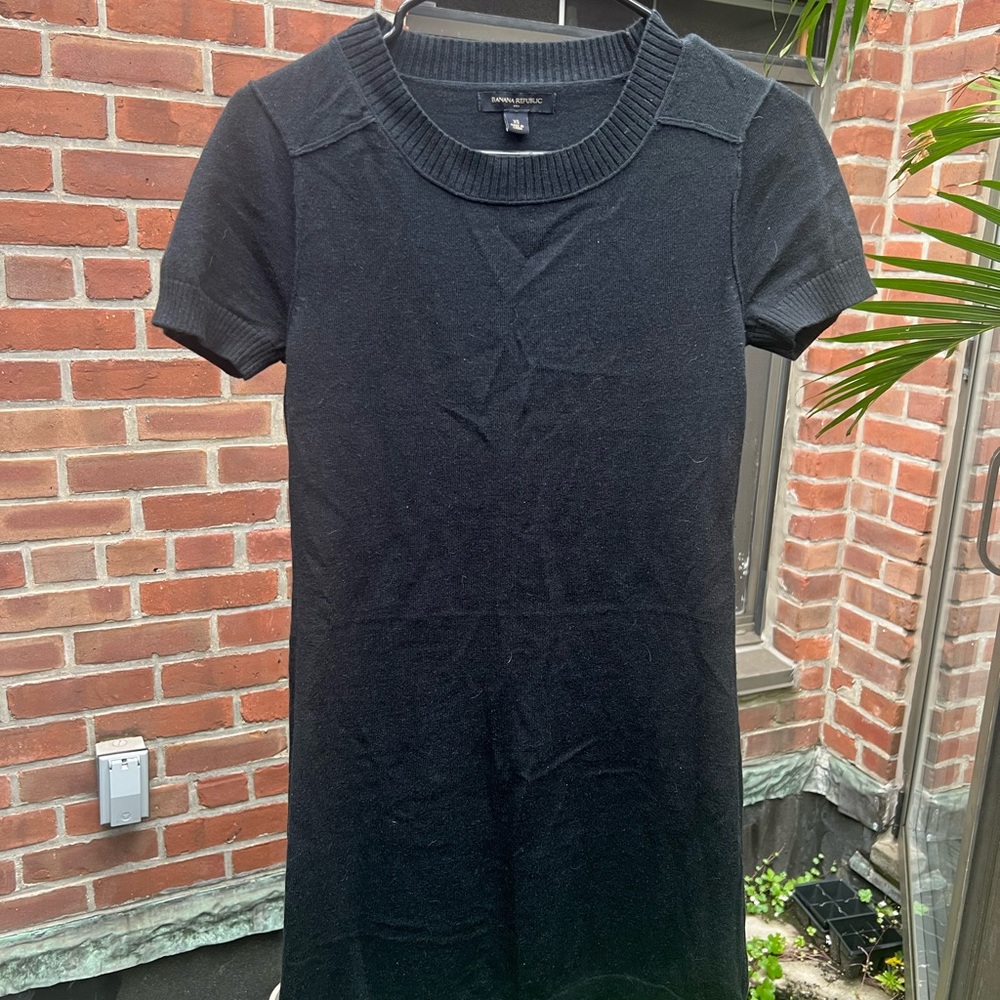 Banana Republic black knit dress